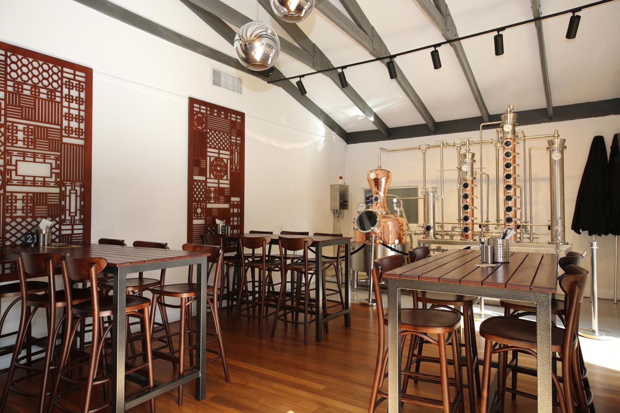 Mahogany Inn And Distillery Mahogany Creek Esterno foto