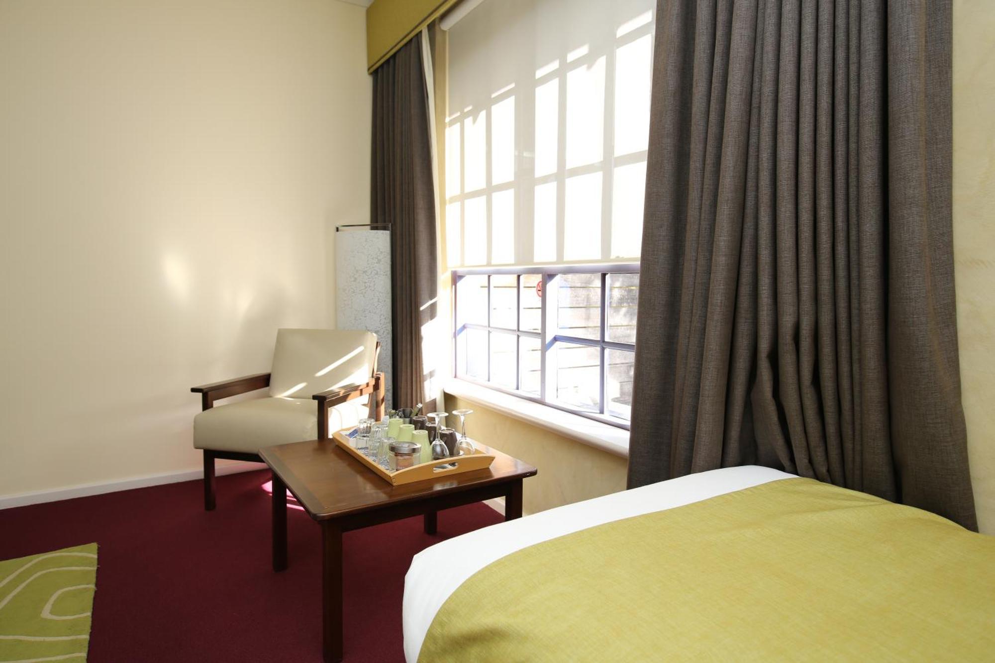 Mahogany Inn And Distillery Mahogany Creek Esterno foto