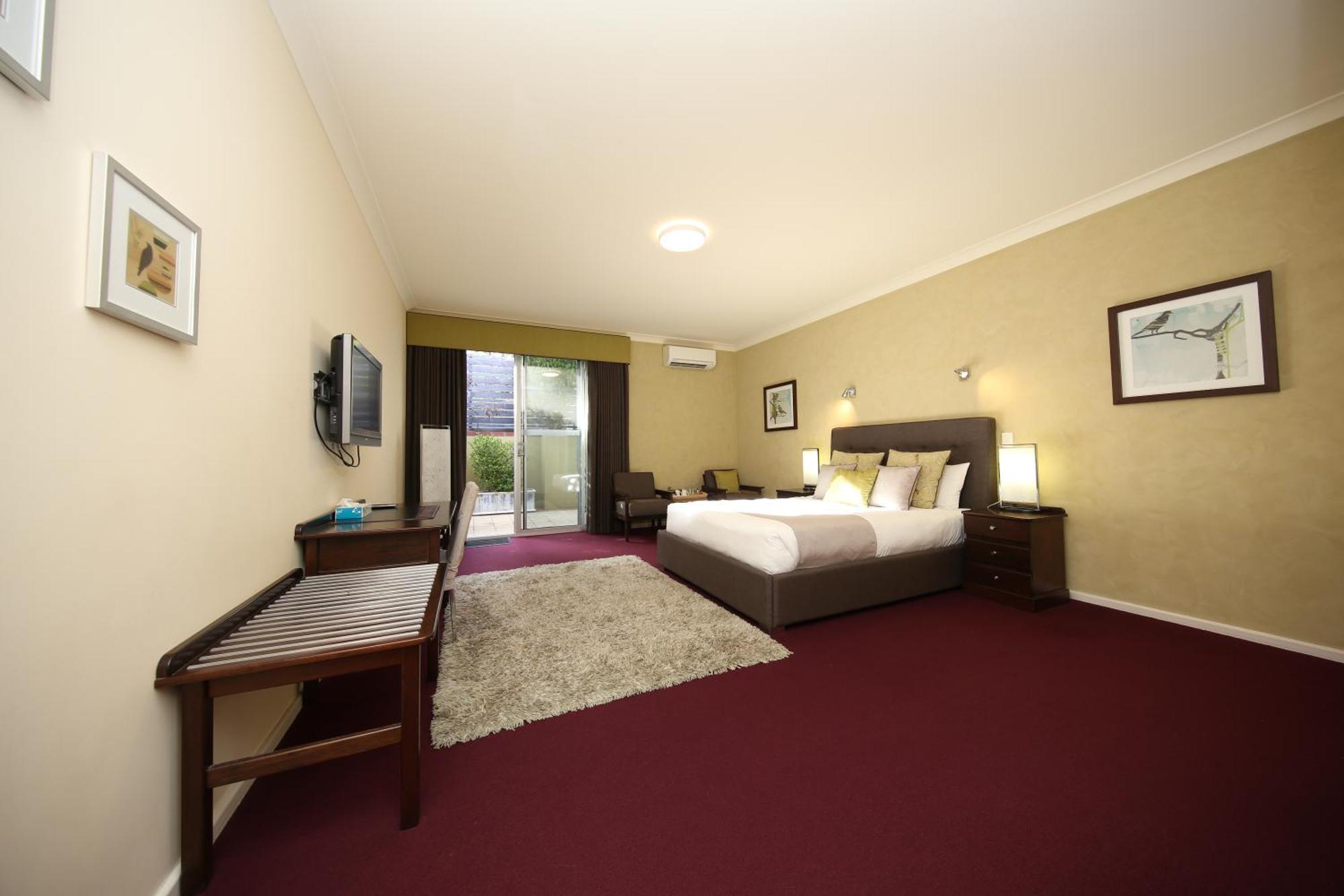 Mahogany Inn And Distillery Mahogany Creek Esterno foto